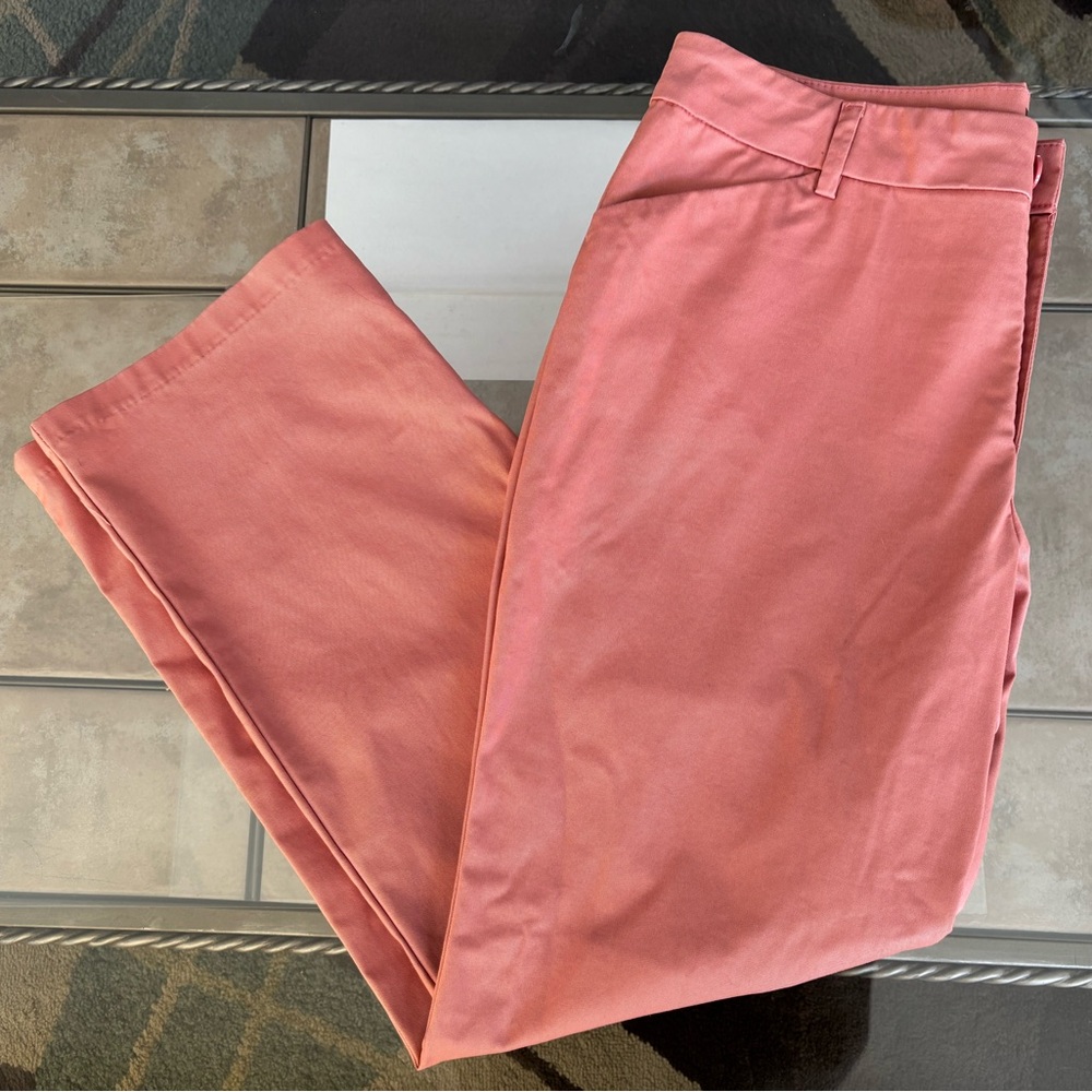 Lee Wrinkle Free Trousers - EUC - 14 Short